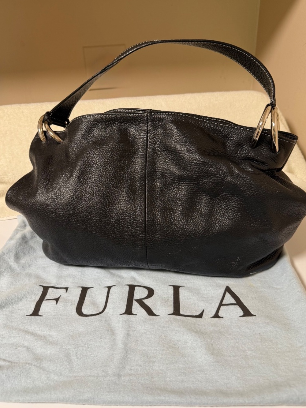 Furla Hobo Bag Black Pebbled Leather - Picture 2 of 6